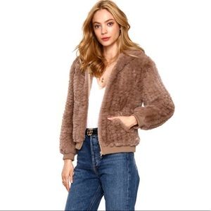 *** Heartloom Peri Faux Fur Hooded Zip Jacket ***